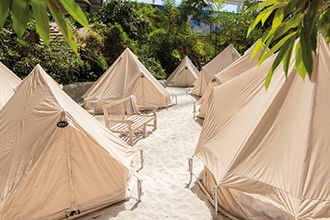 Le Tropical Islands vicino Berlino con i bambini, safari tents