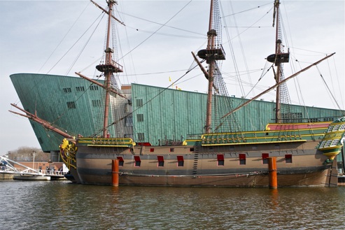 Veliero VOC, Amsterdam con bambini