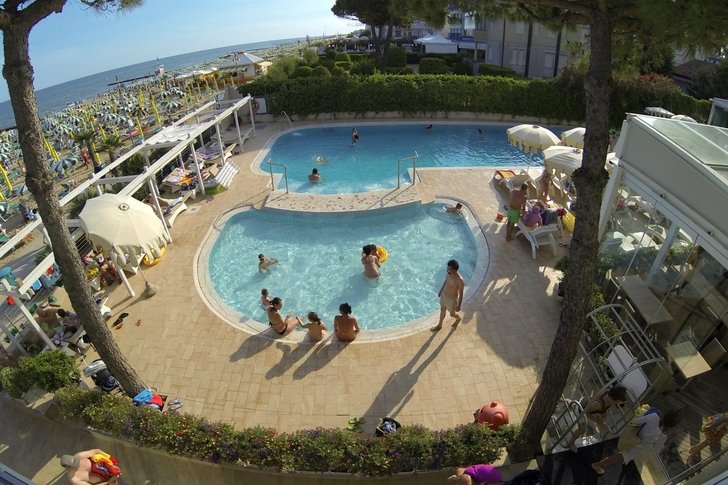 Family Hotel A Jesolo Sul Mare Hotel Nettuno Familygo