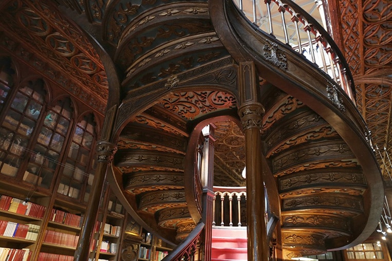 Interrail in famiglia, Porto libreria Lello