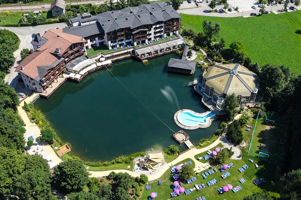 Falkensteiner Family Hotel Lido in Val Pusteria, estate