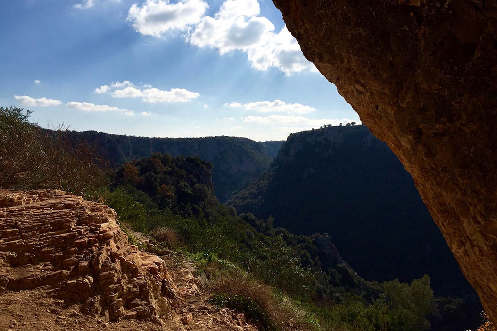 Puglia, Taranto e dintorni, Gravina di Laterza