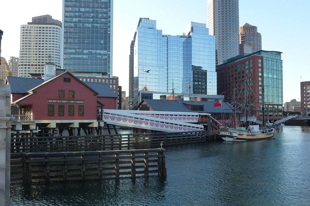 Boston per bambini, Boston Tea Party Ships and Museum