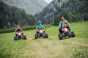 Winklerhotel per bambini in estate, mini quad