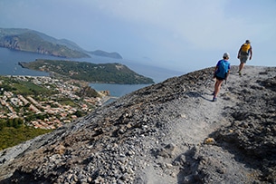 Isole Eolie: escursioni vulcani, Vulcano, gran cratere