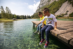 Estate alle Terme di Comano con i bambini, lago