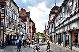 Bici in famiglia, in Germania lungo la strada delle Fiabe