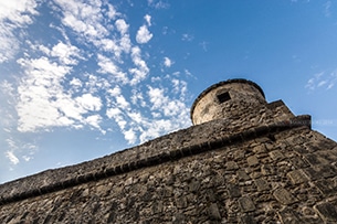 Alghero per bambini, i bastioni