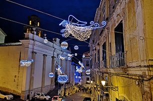 Luminarie Salerno, gli angeli al Duomo