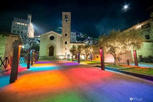 Natale in Umbria, Gubbio illuminata