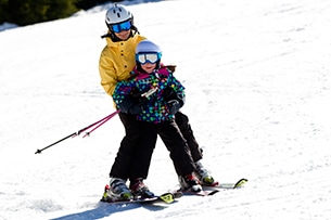 Tirolo, Hall Wattens in inverno, sci famiglia