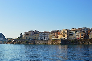 Corfù con i bambini, la città