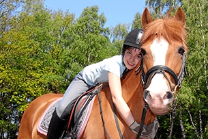 Trentino in primavera con i bambini, a cavallo