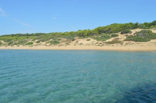 Crociera Capo Rizzuto spiaggia deserta di Sovereto