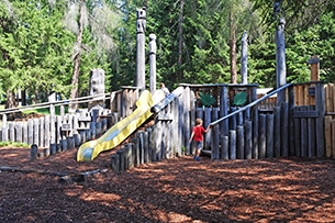 Val Pusteria cosa vedere con i bambini, Villaggio degli alberi Dobbiaco