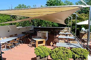 Castiglione della Pescaia con bambini, il ristorante del Camping Village le Rocchette