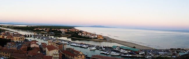Castiglione della Pescaia con bambini, vista dal borgo