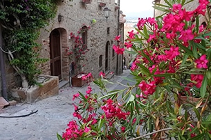 Castiglione della Pescaia con bambini, il borgo antico