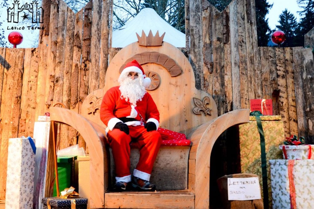 Natale Bambini.Mercatini Di Natale Levico Terme Con Bambini Una Fiaba Antica Familygo