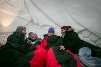 Villaggio di igloo in Svizzera