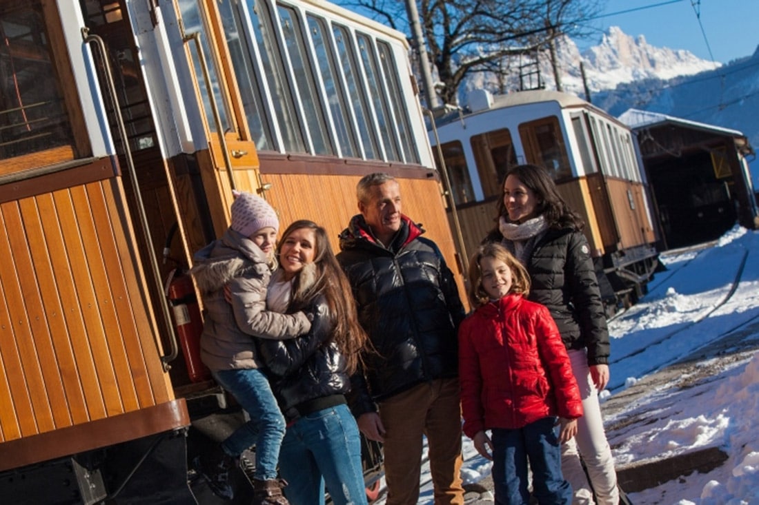 Inverno sul Renon con i bambini, il trenino d'epoca