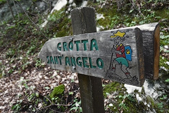 Cammini con bambini, Abruzzo, Grotta Sant'Angelo