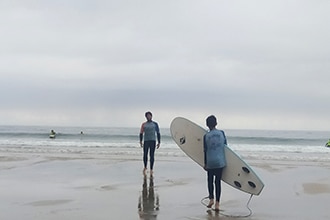 Surf in Cantabria, lezioni di surf con bambini