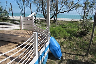 Vacanze estive al Pineto Beach in Abruzzo, boat