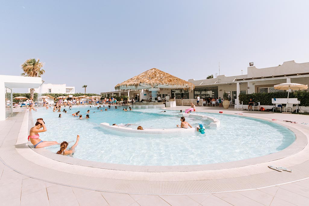 Nicolaus Club Borgo Rio Favara Resort per bambini vicino Ragusa in Sicilia, piscina