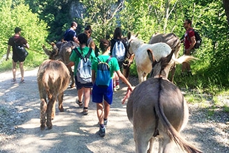 Finale Ligure Outdoor, attività per famiglie, trekking asinelli