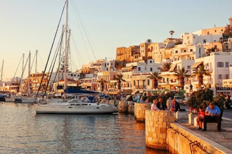 Naxos con bambini, porto