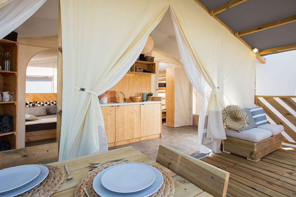 Montescudaio Village, villaggio per bambini vicino Cecina, tende stile glamping