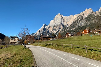 La Lunga Via delle Dolomiti in bici in famiglia