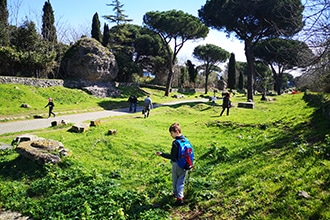 Appia Antica in bici con i bambini, itinerario in pici o a piedi