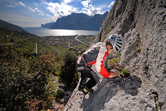 Estate attiva per i bambini in Trentino, arrampicate family