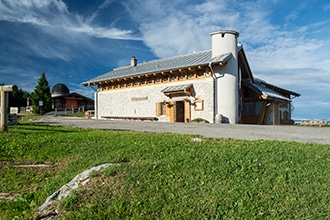 Passeggiate in Trentino con i bambini, Rifugio Monte Zugna, foto di Trentino Marketing/ M. Simonini