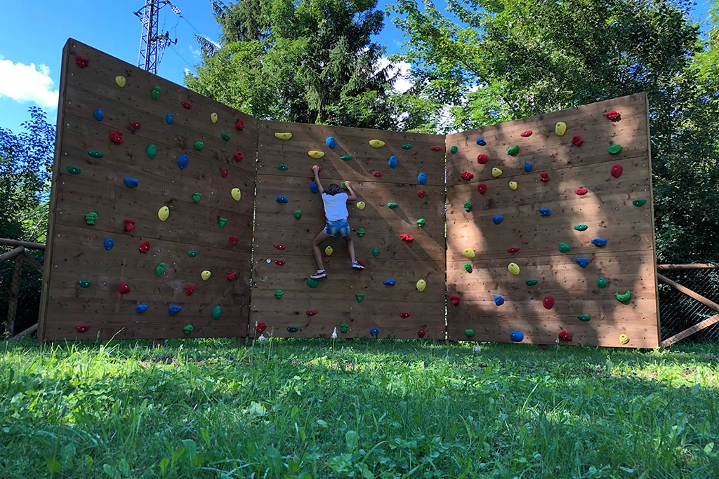 Hotel Marcora Palace a San Vito di Cadore, giochi in giardino, arrampicata