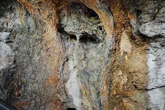 Trentino, Val di Non, visita con i bambini al Canyon Rio Sass, sindone