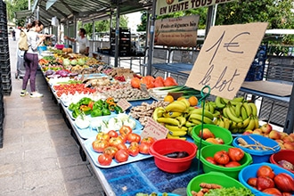 Nizza in bici in famiglia, mercato di Liberation