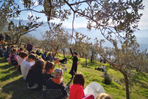 Passeggiata fiabe e ulivi a Campello sul Clitunno