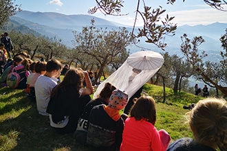 Passeggiata fiabe e ulivi a Campello sul Clitunno