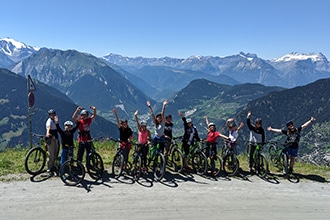 Summer Camp Les Elfes in Svizzera, bici