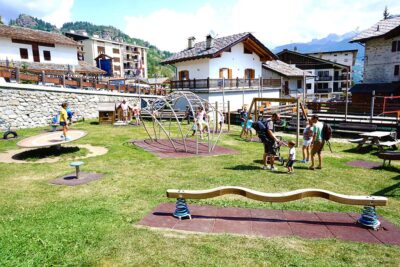 Parco giochi a Mognod
