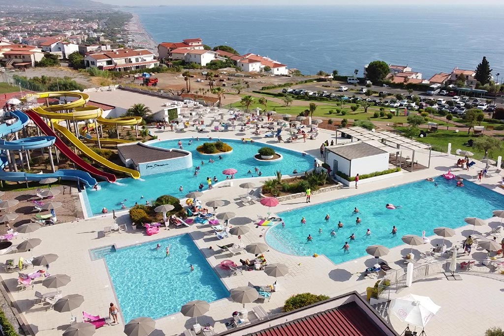 Family Hotel San Domenico a Scalea in Calabria, parco piscine