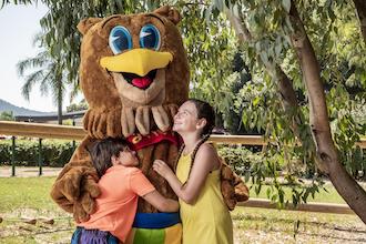 Villaggio Falkensteiner Calabria: la mascotte Falky