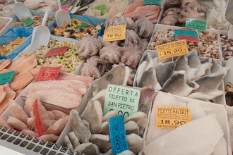 Mercato Orientale di Genova: pesce