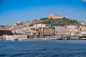 Click&Boat, esperienza in catamarano sul Golfo di Napoli