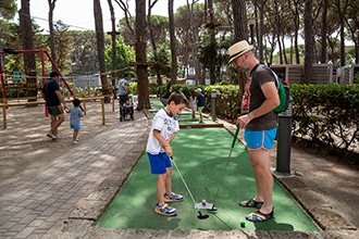 Hu Albatros Village, minigolf