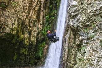 Altalena gigante Parco delle Cascate