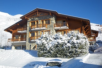 Campus invernali Les Elfes in Svizzera, gli chalet